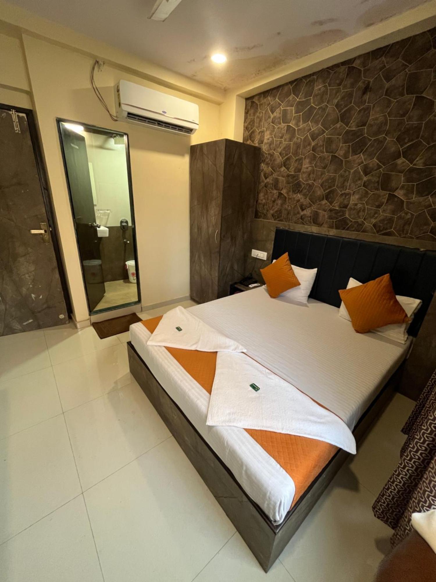 מומביי Hotel Grand Bella מראה חיצוני תמונה